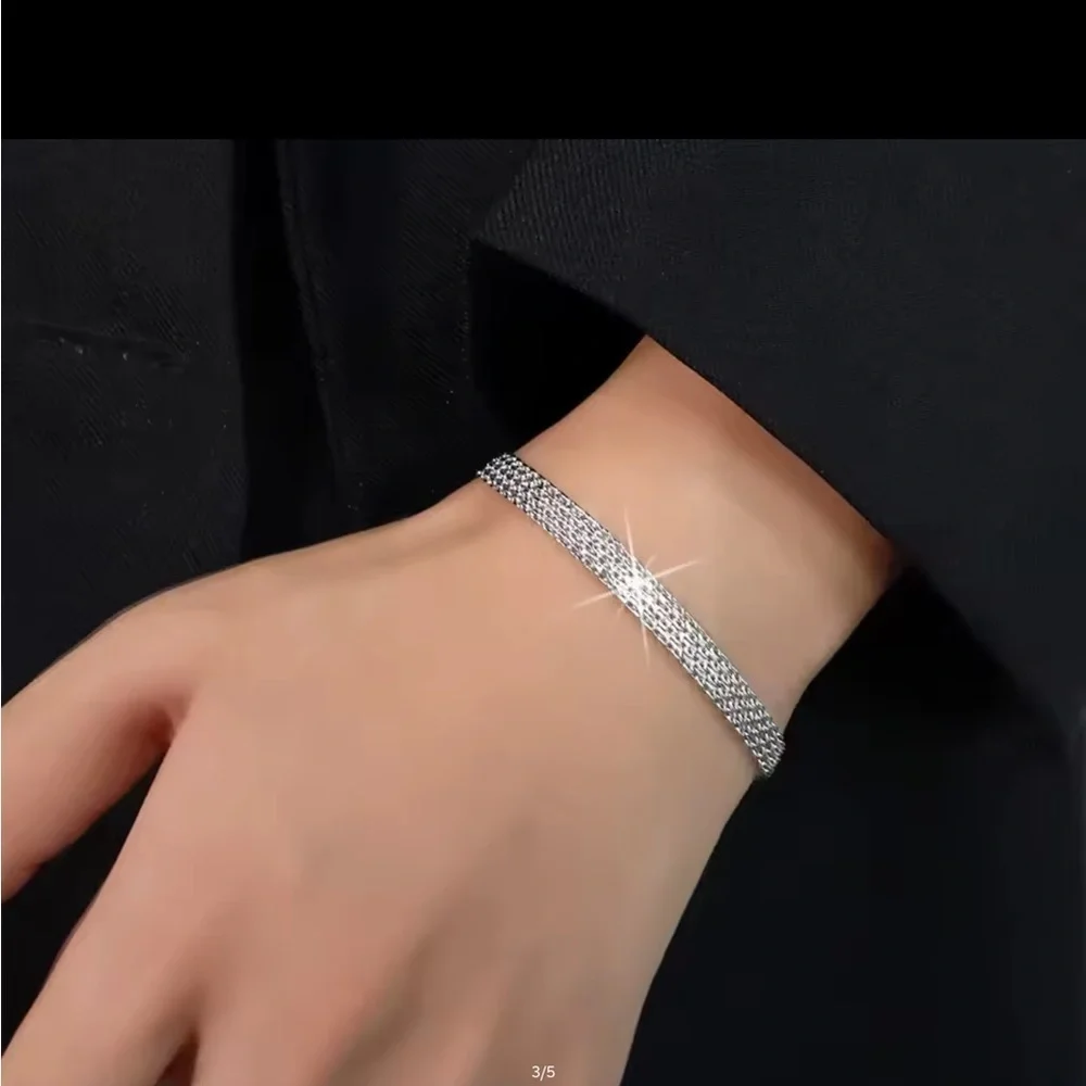 New Sterling Silver Bracelet - Picture 2 of 6